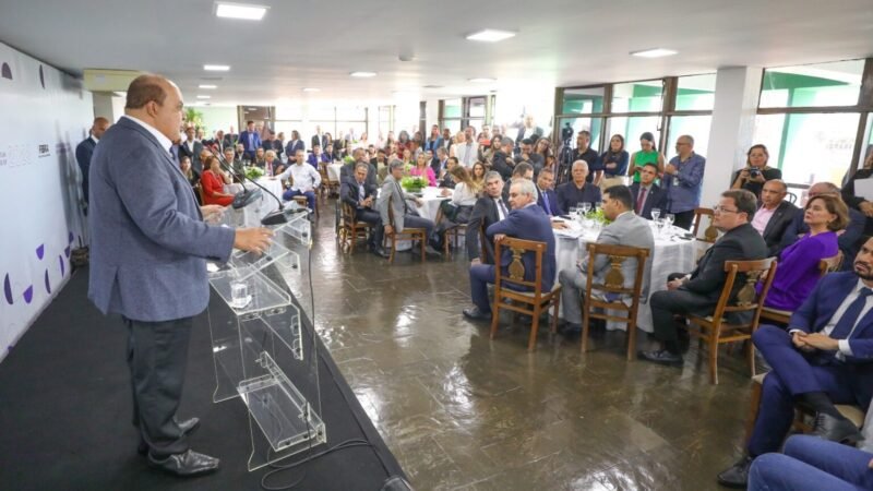 Governador defende Fundo Constitucional fora do limite de gastos