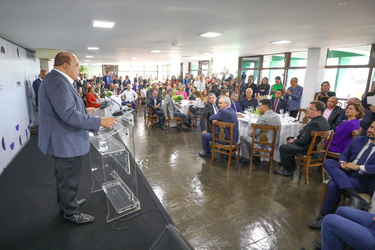 Governador defende Fundo Constitucional fora do limite de gastos