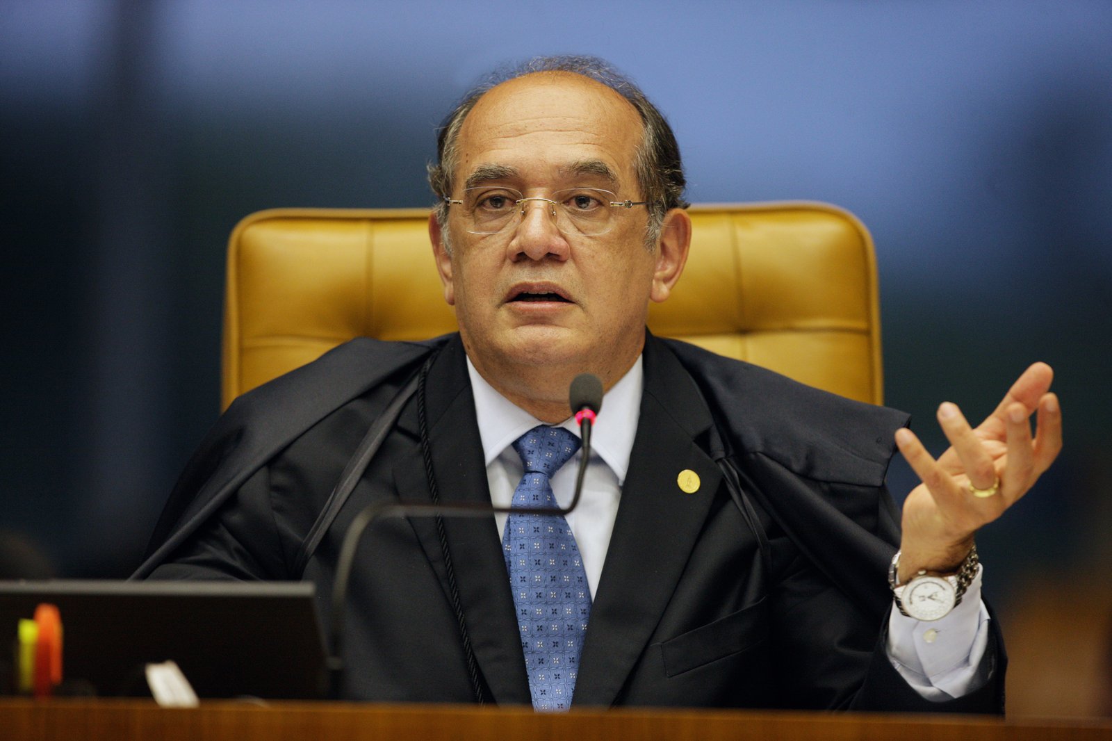 Ministro Gilmar Mendes indica que discussão de porte de maconha é o início para liberar outras drogas