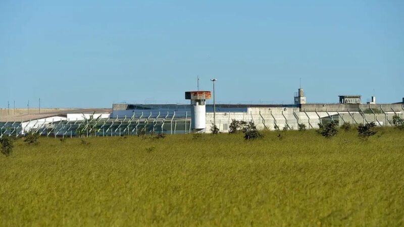 Preso pelo 8 de janeiro tem mal súbito e morre no presídio da Papuda