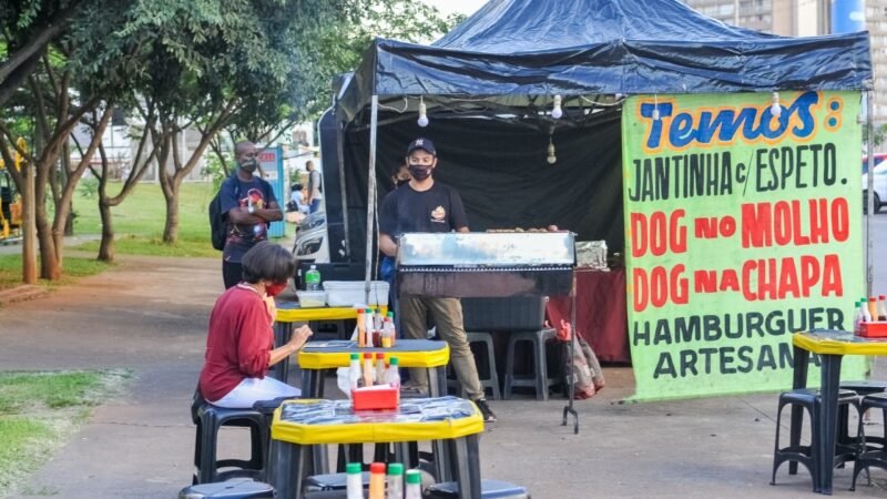 Evento em comemoração ao aniversário de Brasília terá 200 vagas para ambulantes