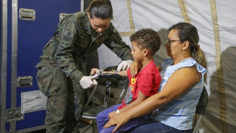 Vacinação contra dengue no DF começa nesta sexta a partir das 7h