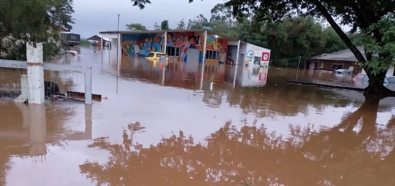 Estragos das chuvas já atingiram 85% dos municípios gaúchos